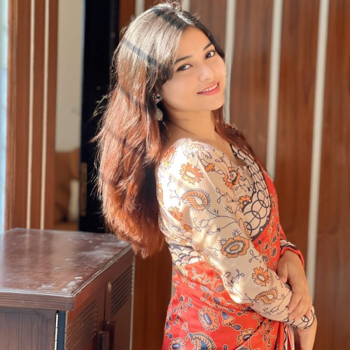 Digital Print Sharee with Blouse Piece – এক রাজকীয় উপহার, ভালোবাসার জন্য!