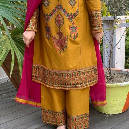 Ready Sequence Embroidery Three Piece - সফট কটন ও চিফন ওড়না সহ এমব্রয়ডারি থ্রি পিস